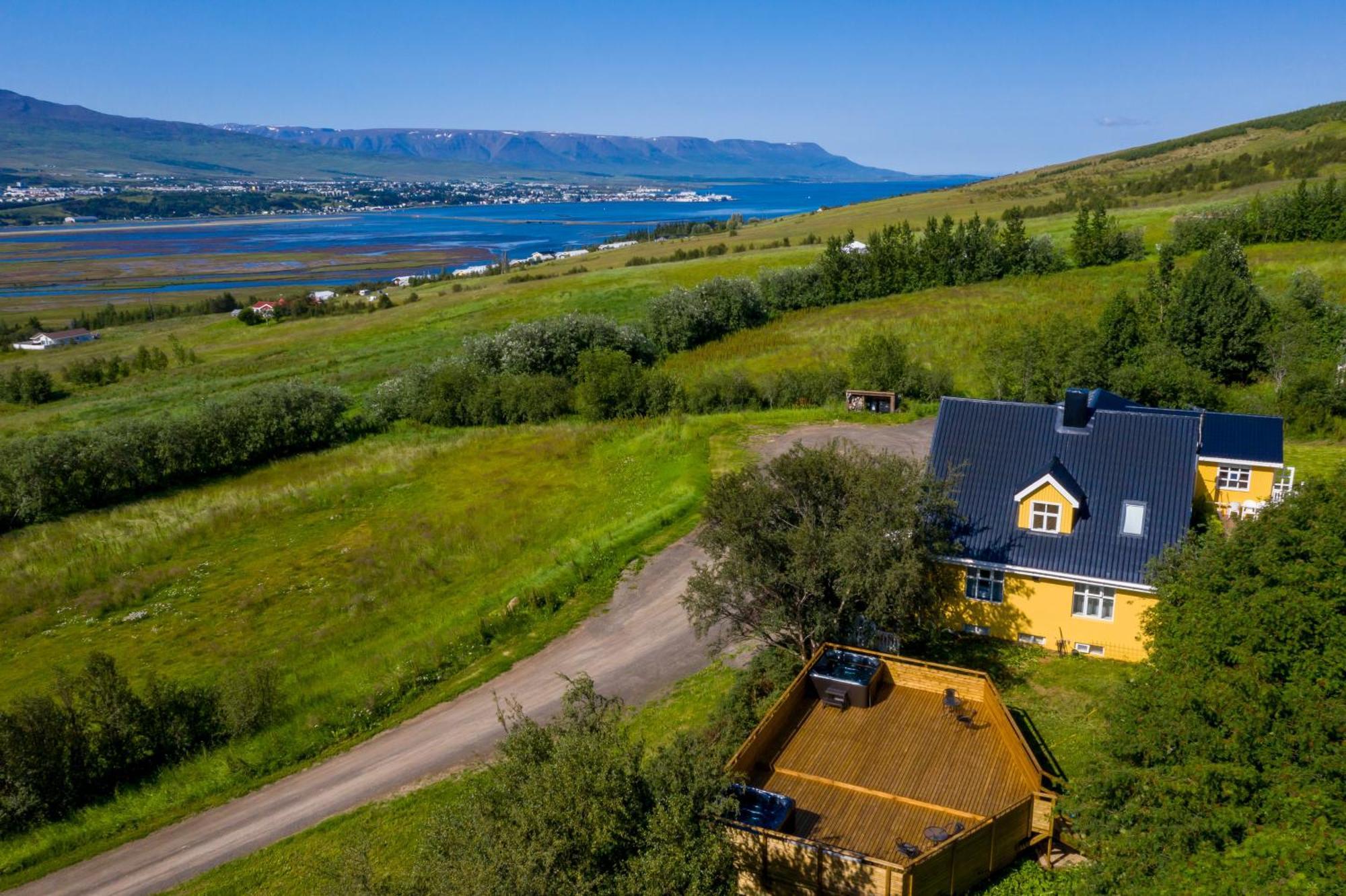Hotel North Akureyri Esterno foto